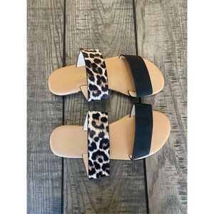 Woman’s fashion sandals
